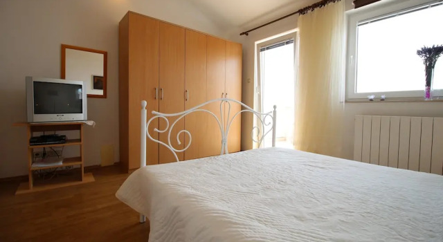 Apartments Ivona 6, Забронировать Апартаменты/квартира Отели Приморско-Горанской жупания с парковкой, Парковка