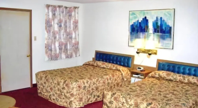 Shamrock Motel