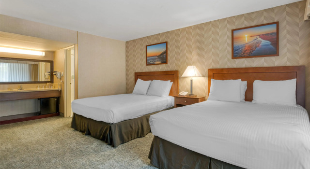 Четырёхместный номер Standard Best Western Seven Seas