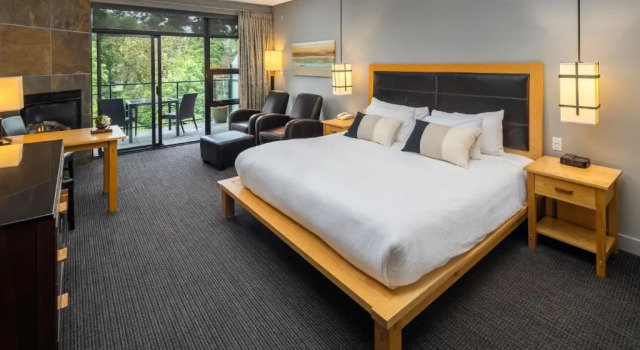 Номер Standard с балконом Brentwood Bay Resort