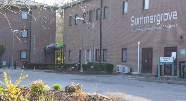 Summergrove Halls, Забронировать Отель Отели Англии 3 звезды, 3*