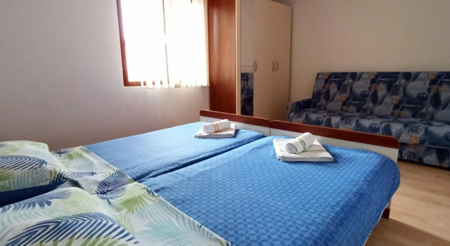Davor - With Parking - A6, Book Hotel Banj Pasman Island