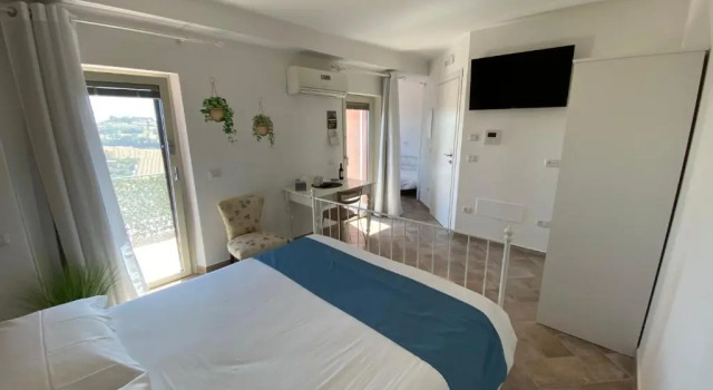Номер Deluxe Red House Accomodation Potenza Picena