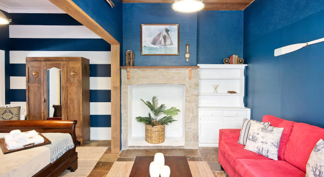 Апартаменты Manly Waves Studios & Apartments
