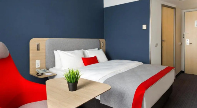Двухместный номер Standard Holiday Inn Express Frankfurt Messe by IHG