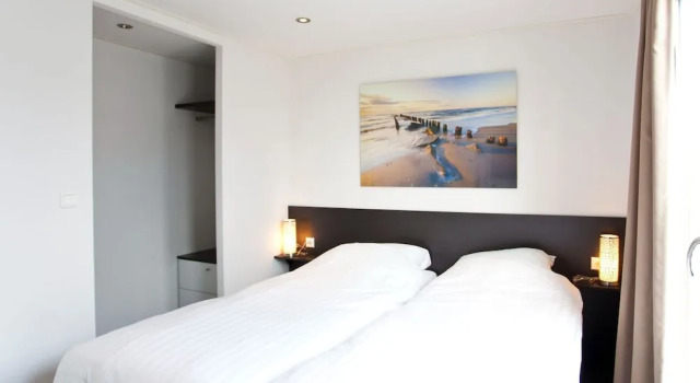 Modern Holiday Home 600 m From the sea, Забронировать Отель Брескенс Zeeuws-Vlaanderen