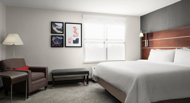 Holiday Inn Cincinnati Liberty Way by IHG, Book Hotel West Chester Ohio