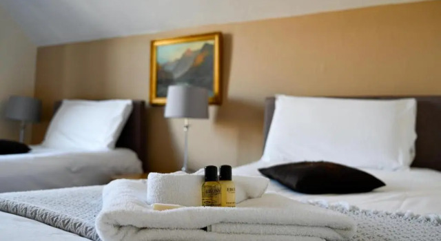 Двухместный номер Standard OYO Lonsdale Guest House