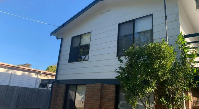 INVERLOCH - 2 Separate Houses in one!