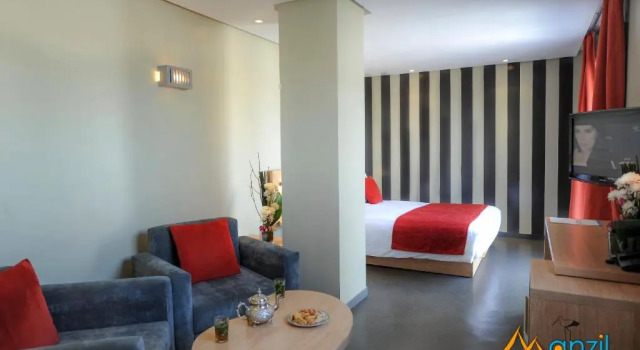 Люкс Manzil Hotel