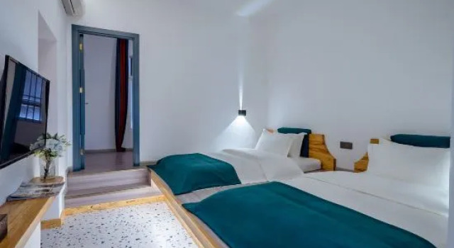 Полулюкс Lushan Huadian Biyuan Theme Hotel