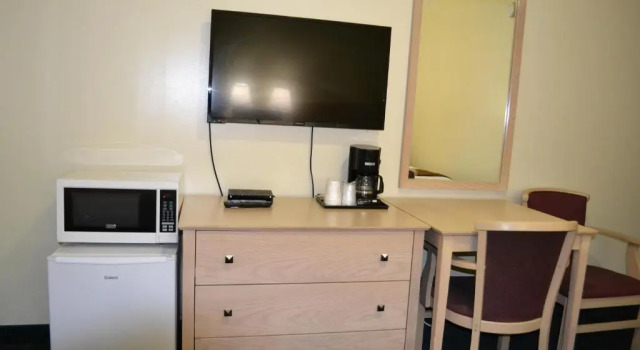 Двухместный номер Standard c 1 комнатой Passport Inn Niagara Falls