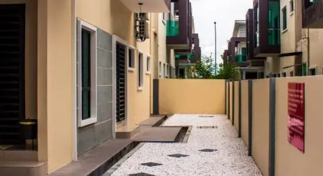 Tropical Livings Meru Ipoh Homestay