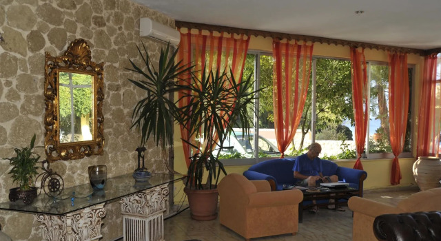 Blue Princess Beach Hotel & Suites, Забронировать Отель Отели периферии Ионических островов с бассейном, Бассейн