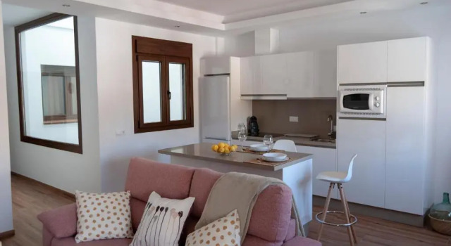 Апартаменты Apartamentos Cantarería, Rosa Mosqueta