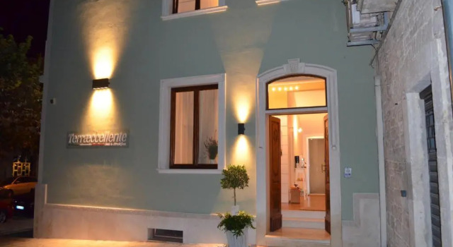 Terraeccellente Italia B&B, Забронировать Отель «постель и завтрак» Отели в центре Акуавива-делле-Фонти с завтраком, отели в центре Акуавива-делле-Фонти с завтраком