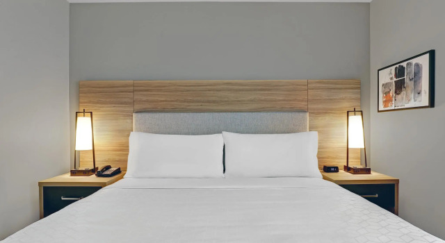 Номер Standard Candlewood Suites - Kingston West by IHG