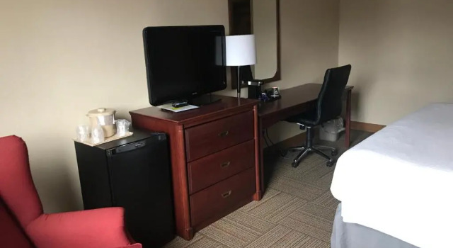 Номер Executive Greenwood Inn & Suites