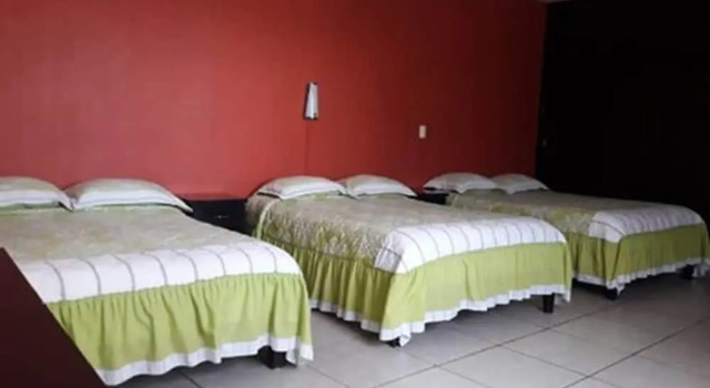 Трёхместный номер Standard Tercera Avenida Hotel