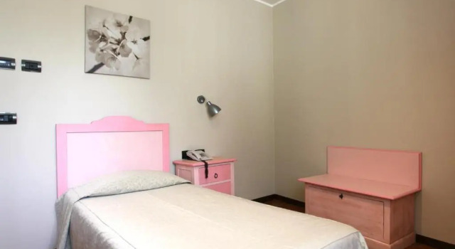 Camera Standard Hotel Risi