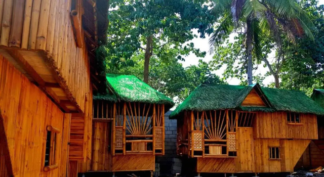 Nirvana Bamboo & Dive resort, Book Resort Moalboal Cebu