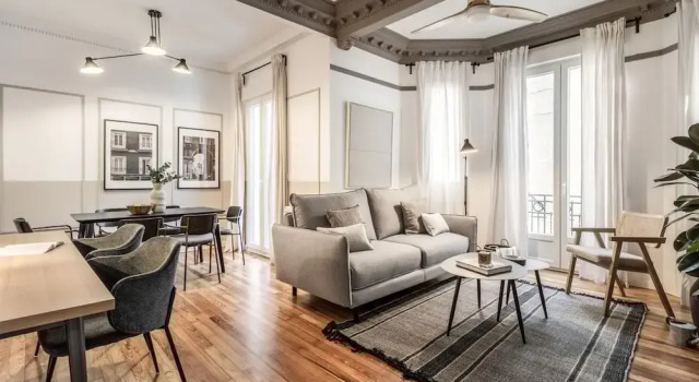 Апартаменты Pino - 3 Bedroom in Chamber