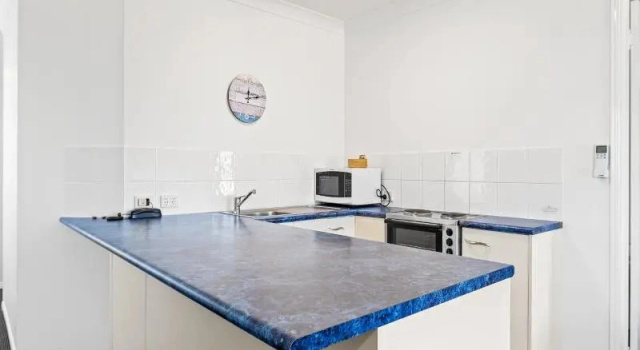 Апартаменты c 1 комнатой с балконом и с видом на океан Belaire Place Motel Apartments