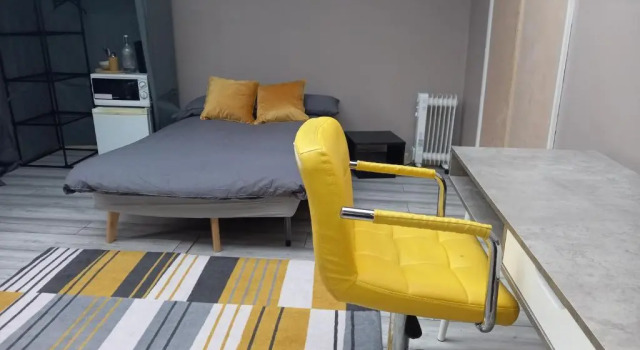 Stunning 1-bed Cabin in Bromley With hot tub, Забронировать Дом для отпуска Виллы Большого Лондона, Вилла