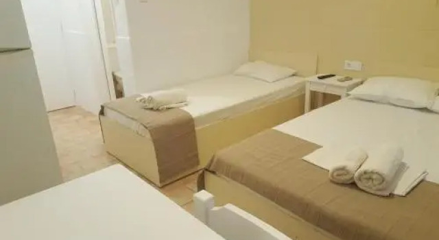 Enalio Rooms, Prenota Hotel Glyfa Grecia Centrale