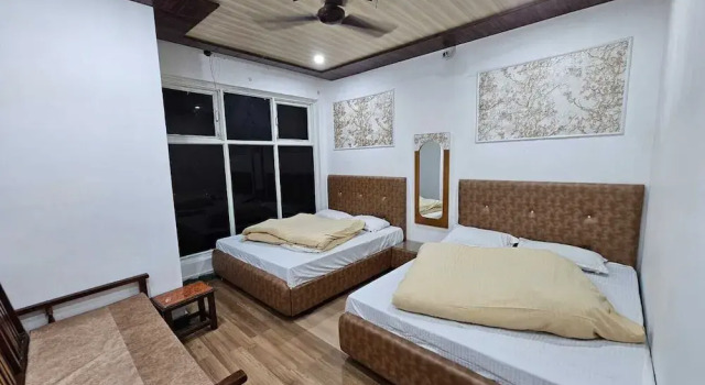 Chauhan Annexe, Prenota Hotel Barkot Uttarakhand