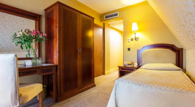 Одноместный номер Standard Romance Hotel and Family Suites