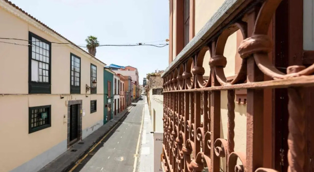 Casa tradicional Canaria en La Laguna centro, Book Hotel Hotels in Tenerife with Parking, Parking