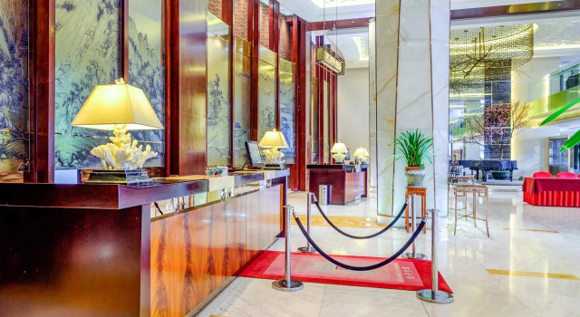 New Century Grand Hotel Tonglu Hangzhou China, Rezerwuj Hotel Hotele i noclegi w Tonglu, Hotel