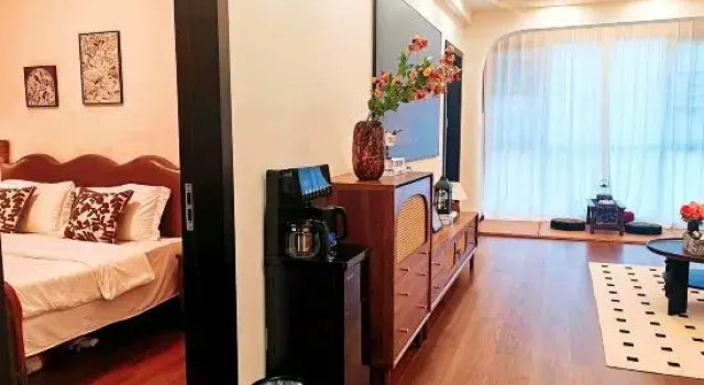 Люкс Yueke Lexiang Homestay (Anshun Ancient City Historical and Cultural District)