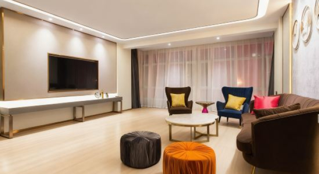 Люкс Luxury Shingu UI Hotel