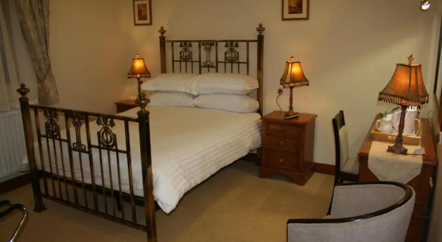 Номер Classic Three Horseshoes Country Inn