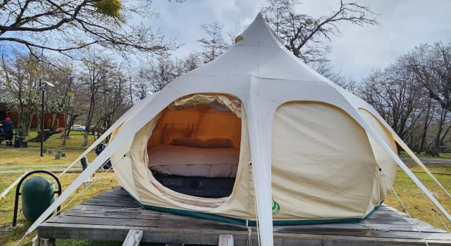Camping Río Serrano - Caja Los Andes, Забронировать Отель Отели Patagonia с парковкой, Парковка