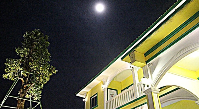 Na Wanwan Resort & Hotel, Varaa Lomakeskus Hotellit North-Eastern Thailand pysäköinnillä, Pysäköinti
