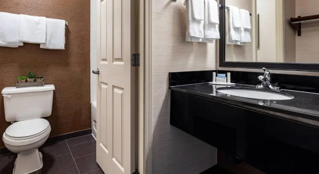 Номер Deluxe Fairfield Inn Charlotte Northlake