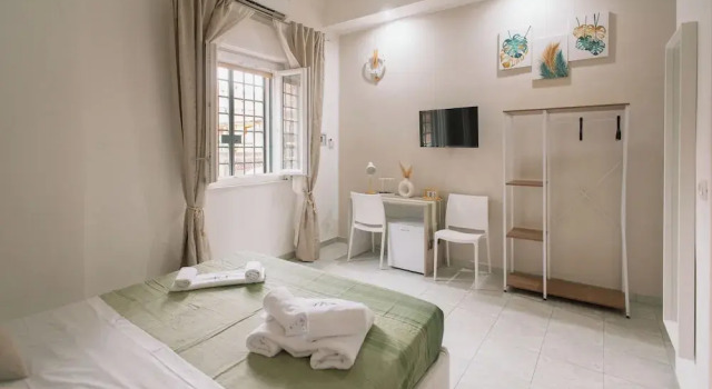 B&B Del Bosco, Book Bed and Breakfast Hotels in Sicily with Parking, Parking