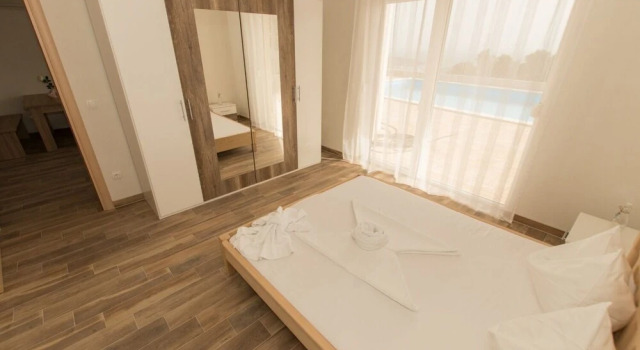 Mat - A4, Buchen Sie Hotel Hotels in Gespanschaft Split-Dalmatien mit Pool, Schwimmbad