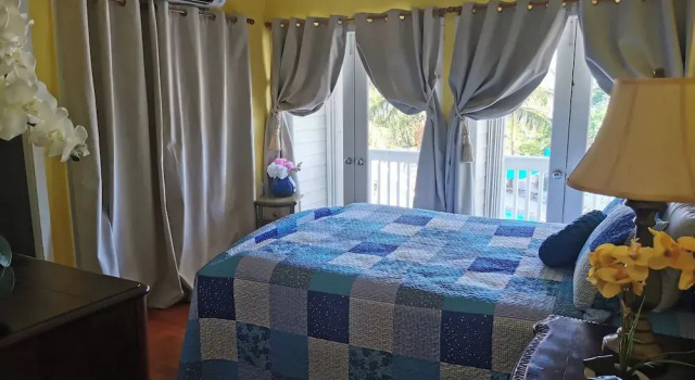 Atlantic View Luxury Villa with Pool, Rezervați Vilă Sugarloaf Key Statele Unite ale Americii