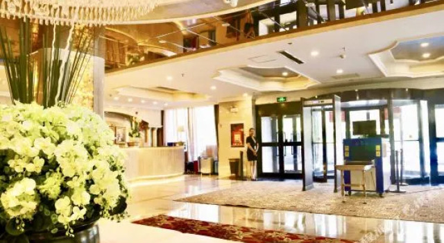 Urumqi Jiangxi Hotel