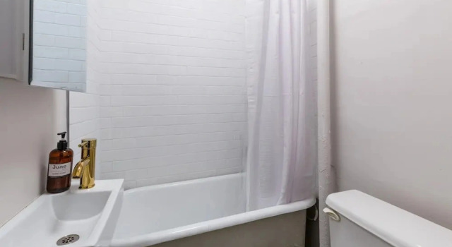 Коттедж Lovely and Comfy Studio in NYC