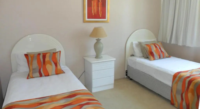 Апартаменты Superior Grosvenor Beachfront Apartments Surfers Paradise