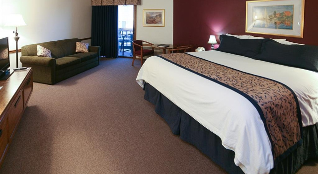 Pine Grove Resort, Rezerwuj Ośrodek wypoczynkowy Ephraim Door County