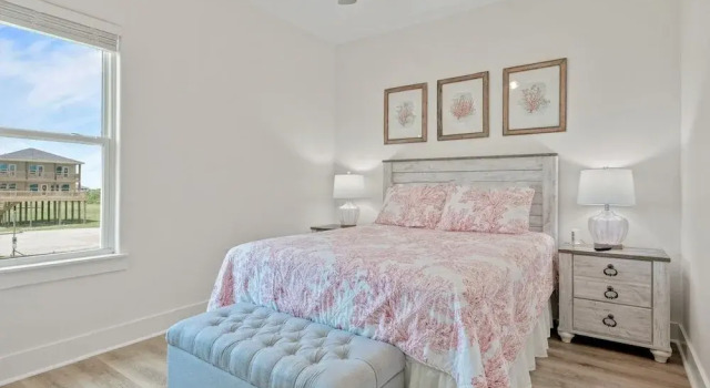 Sandpiper Cove 4 Bedroom Home by RedAwning, Rezerwuj Dom wakacyjny Wille w Houston, Willa