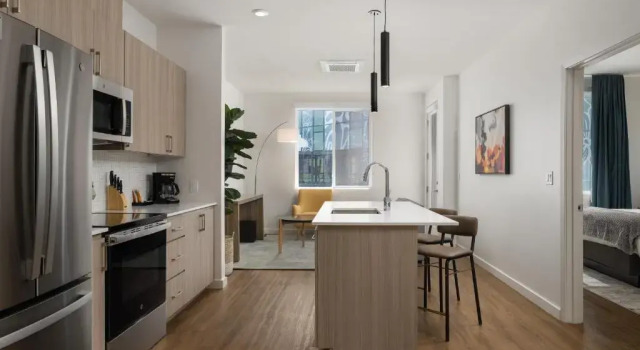 Апартаменты Sentral Alloy Midtown