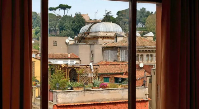 Trinity Charme - My Extra Home, Prenota Hotel Roma Lazio