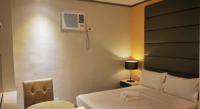 Номер Deluxe Yes Hotel Pandi Bulacan